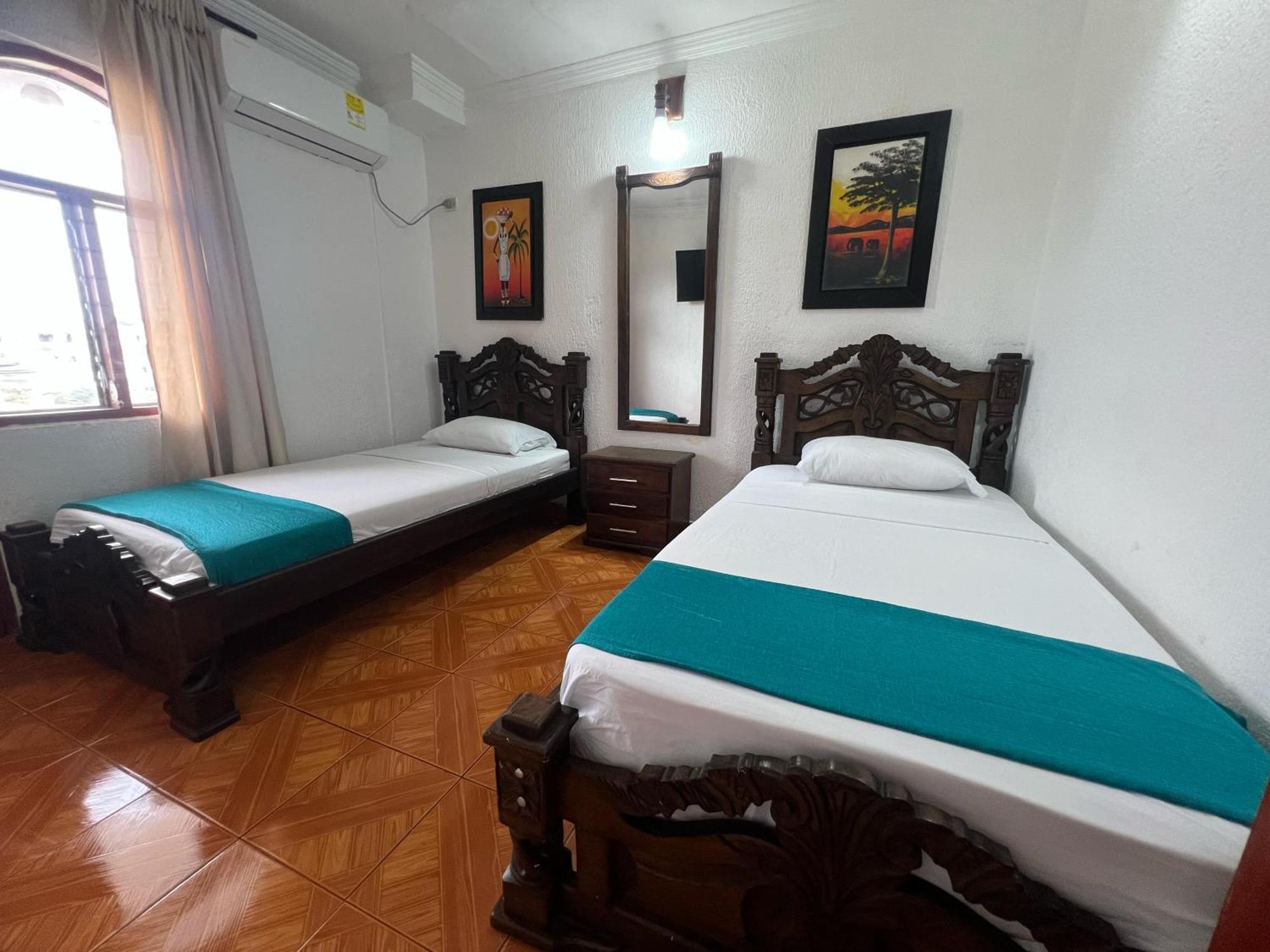 Med Hotel *